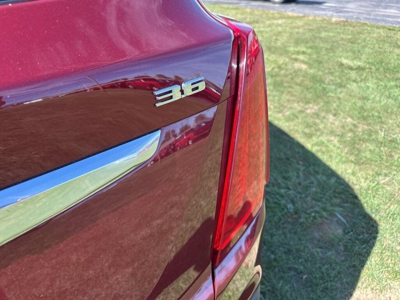 2017 Cadillac XT5 Premium Luxury photo 5