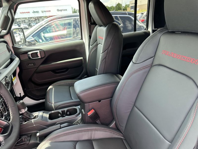 New 2025 Jeep Gladiator Rubicon X 4x4Image 21