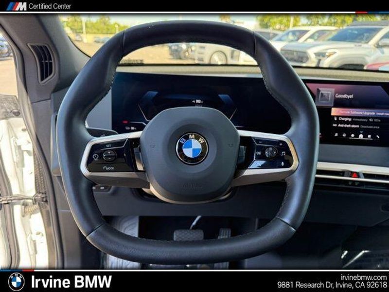 Used 2026 BMW iX xDrive60Image 23