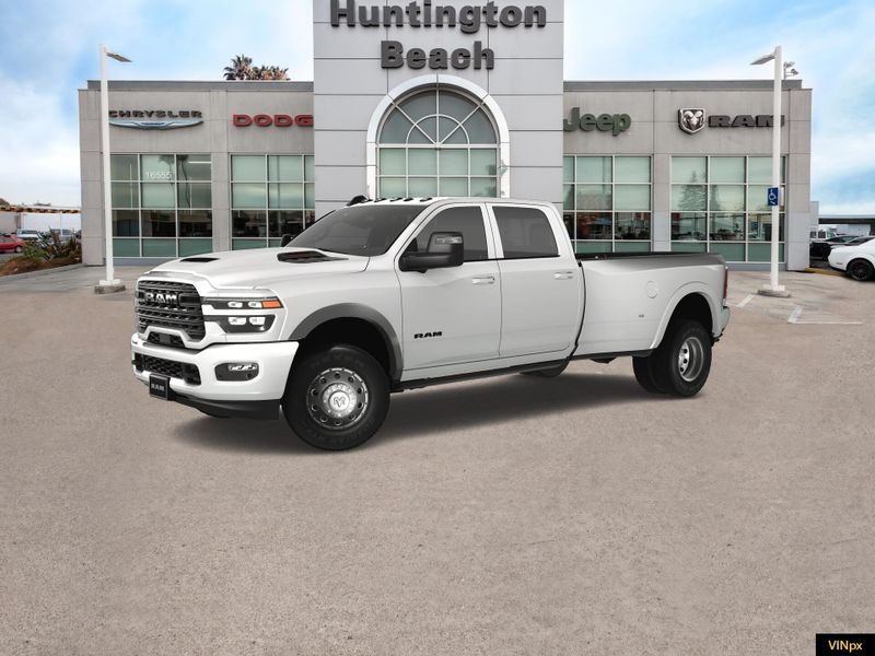 2025 RAM 3500 Limited Crew Cab 4x4 DullayImage 2