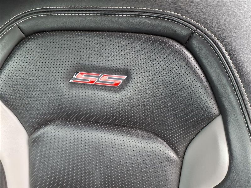 Used 2019 Chevrolet Camaro SSImage 19