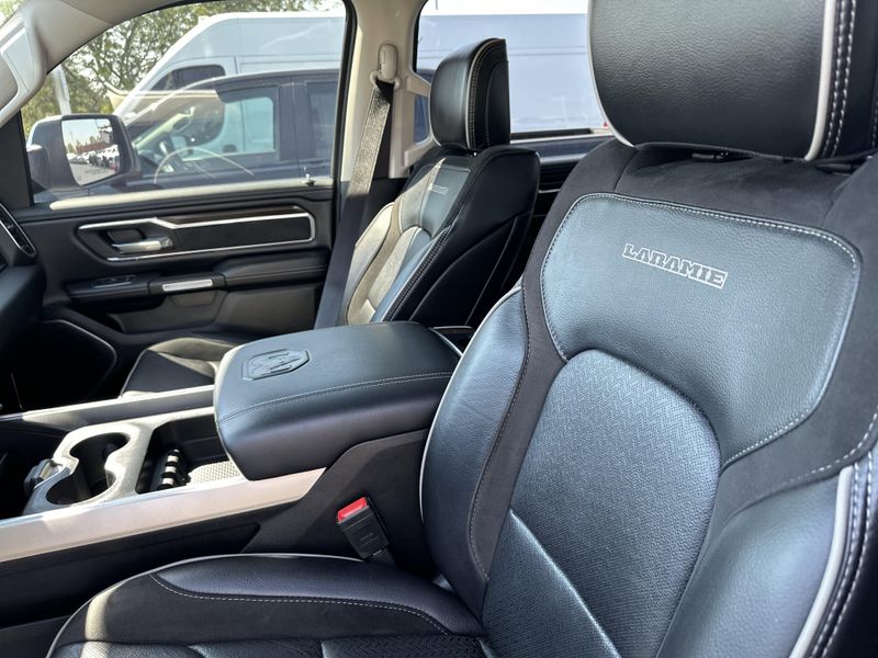 2022 Ram 1500 Laramie photo 18