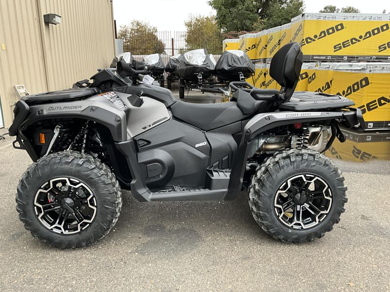 New 2026 Can-Am OUTLANDER MAX XT 850 Image 8
