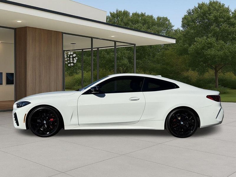 Used 2025 BMW 4 Series M440iImage 12