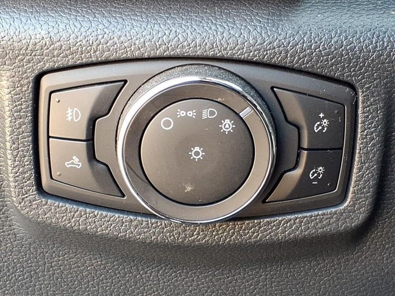 Used 2022 Ford F-350 PlatinumImage 18