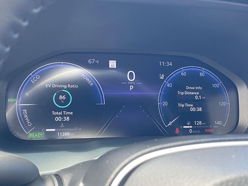 2024 Toyota RAV4 XSEImage 29