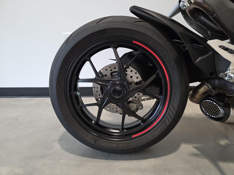 Used 2024 Ducati Panigale V2 