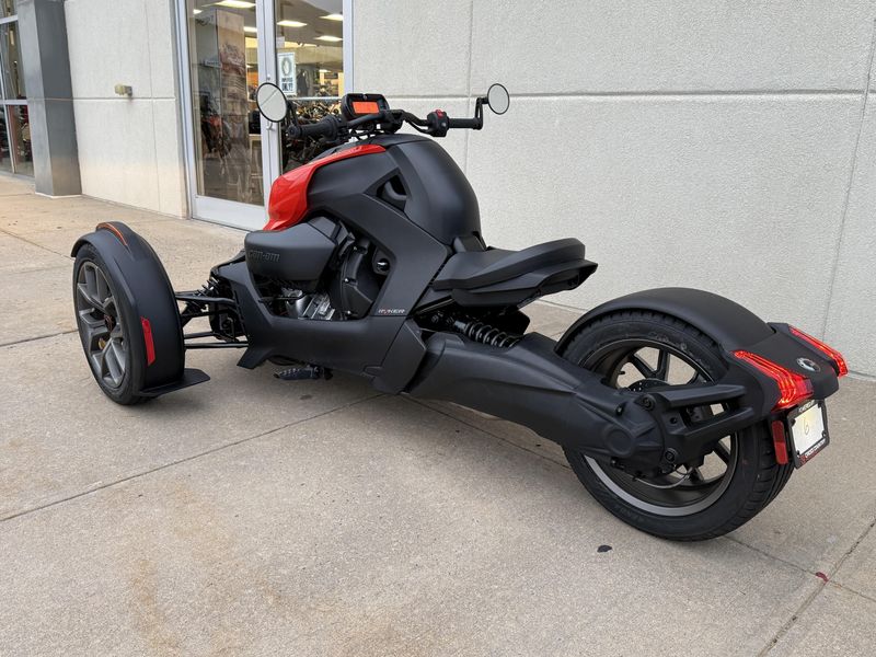 2025 Can-Am RYKER 600Image 3