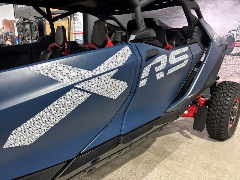 New 2026 Can-Am MAVERICK R MAX X RS WITH SMART-SHOX 999T DCT Image 19