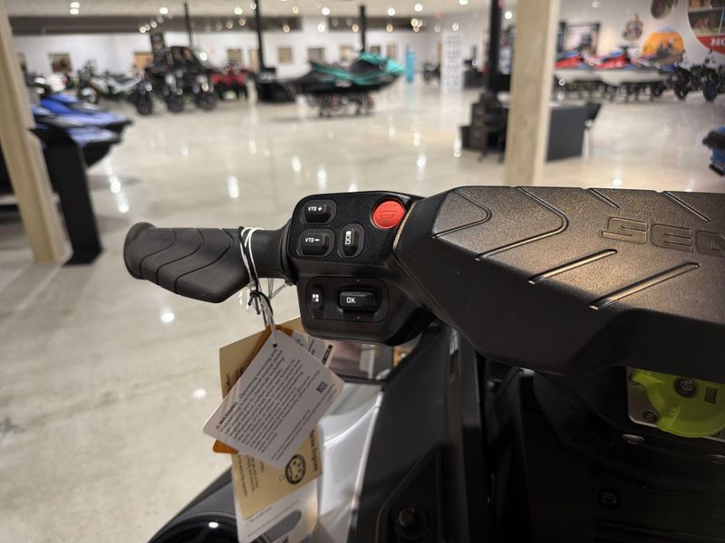 New 2026 Sea-Doo GTX LIMITED 325 (SOUND SYSTEM) Image 20