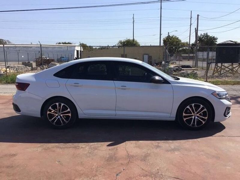 2023 Volkswagen Jetta 1.5T SportImage 6