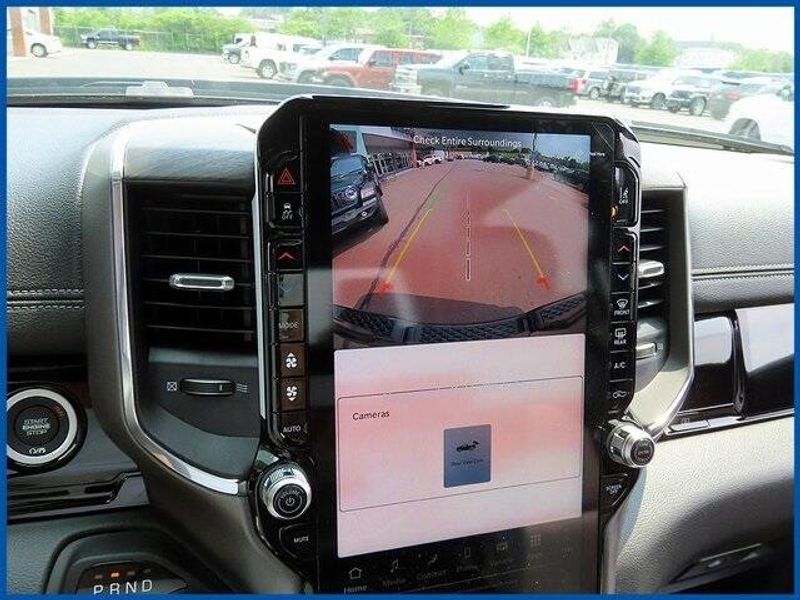 2025 RAM 1500 LaramieImage 21