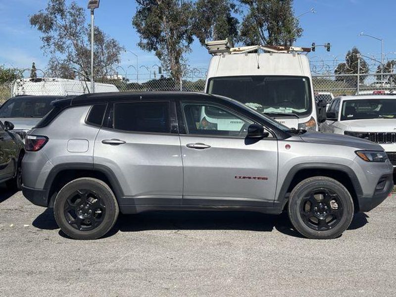 Used 2024 Jeep Compass TrailhawkImage 2