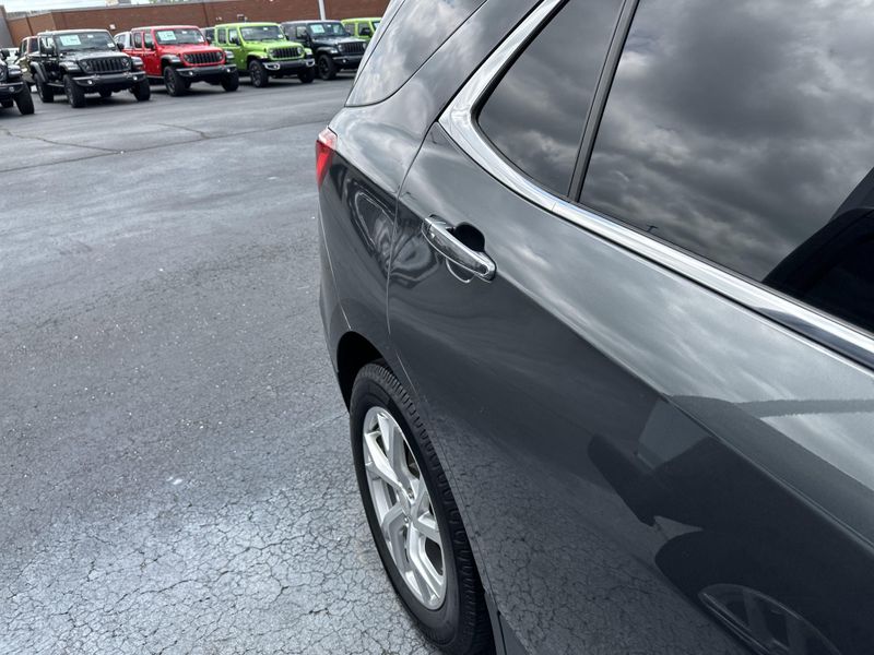 2018 Chevrolet Equinox PremierImage 7