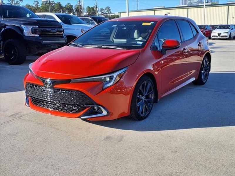 2023 Toyota Corolla Hatchback XSEImage 8