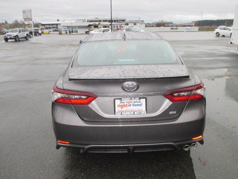 2023 Toyota Camry SEImage 7
