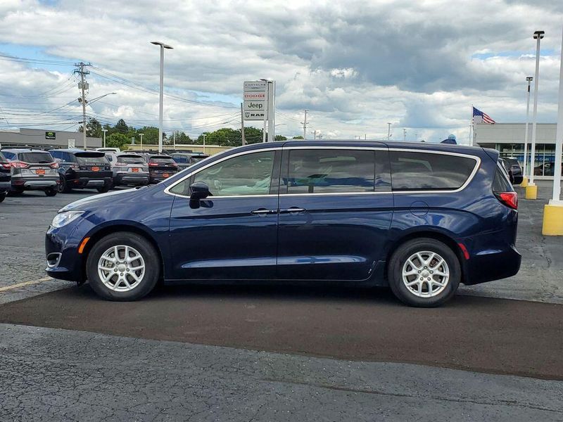 Used 2020 Chrysler Pacifica TouringImage 8