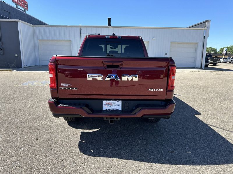 2025 RAM 1500 Big Horn Crew Cab 4x4 5