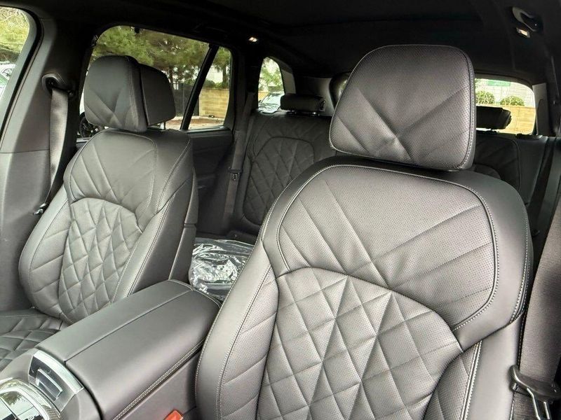 New 2026 BMW X5 M60iImage 20