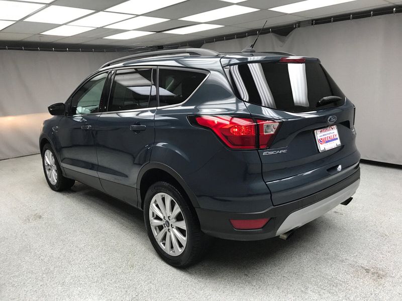 Used 2019 Ford Escape SELImage 9