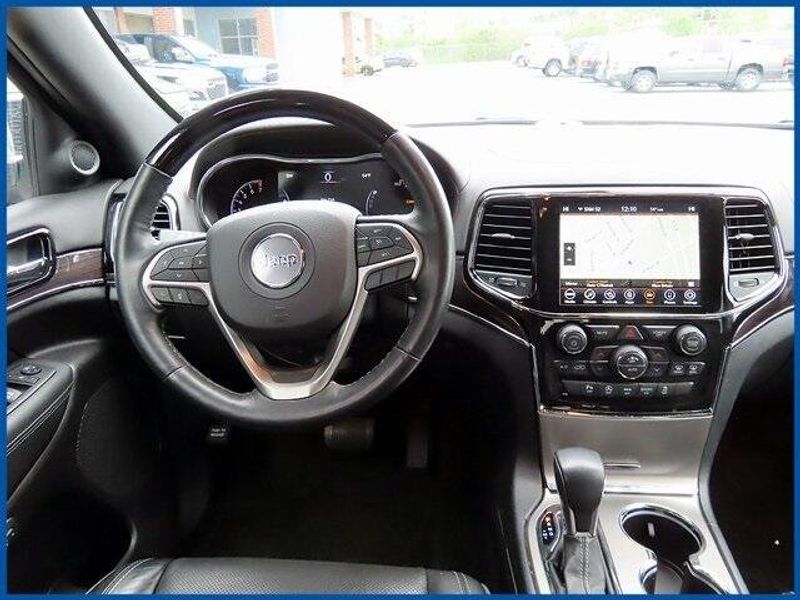 2021 Jeep Grand Cherokee OverlandImage 11