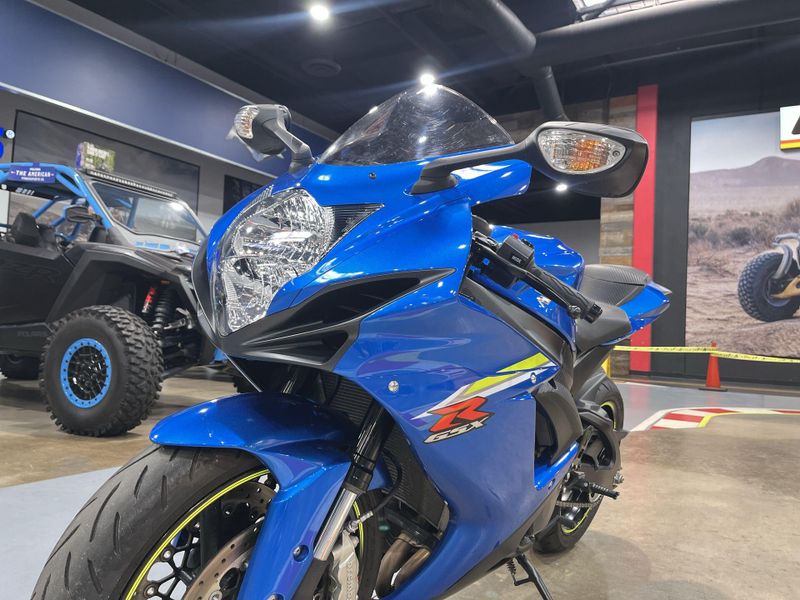 Used 2017 Suzuki GSX-R600L7 CA Image 14