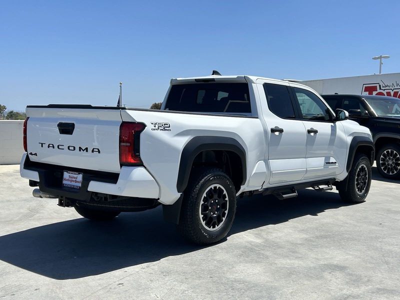 2024 Toyota Tacoma TRD Off RoadImage 3