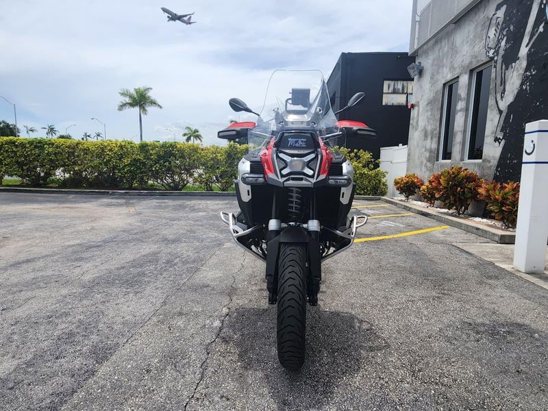 2025 BMW R 1300 GS AdventureImage 2