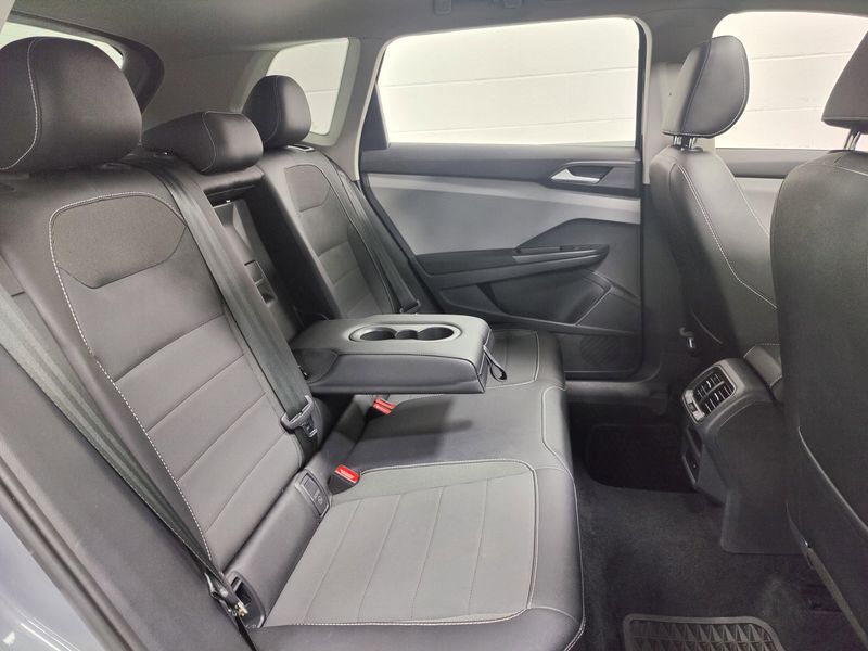 2022 Volkswagen Taos SE 4-Motion AWD w/SunroofImage 15
