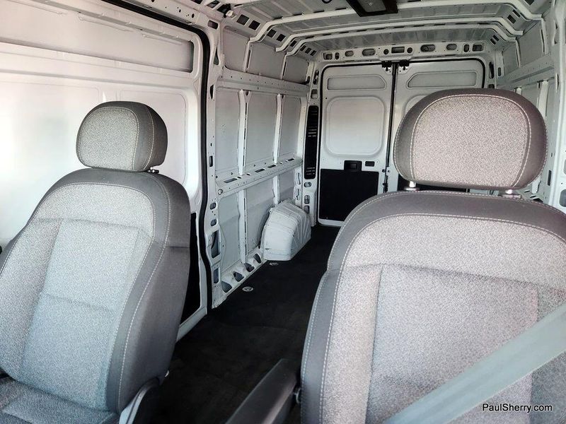 Used 2023 RAM ProMaster 2500 High RoofImage 17