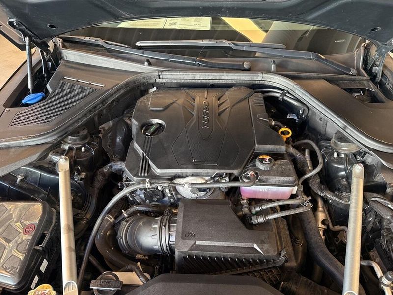 2023 Genesis G80 2.5T