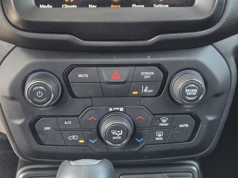 Used 2022 Jeep Renegade Latitude 4x4