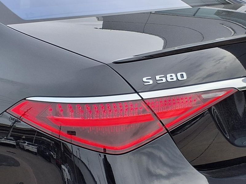 2022 Mercedes-Benz S-Class S 580Image 19