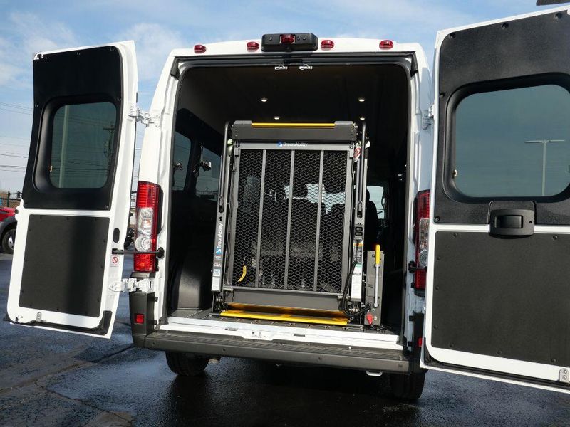 2024 RAM ProMaster 2500 Window Van Image 25