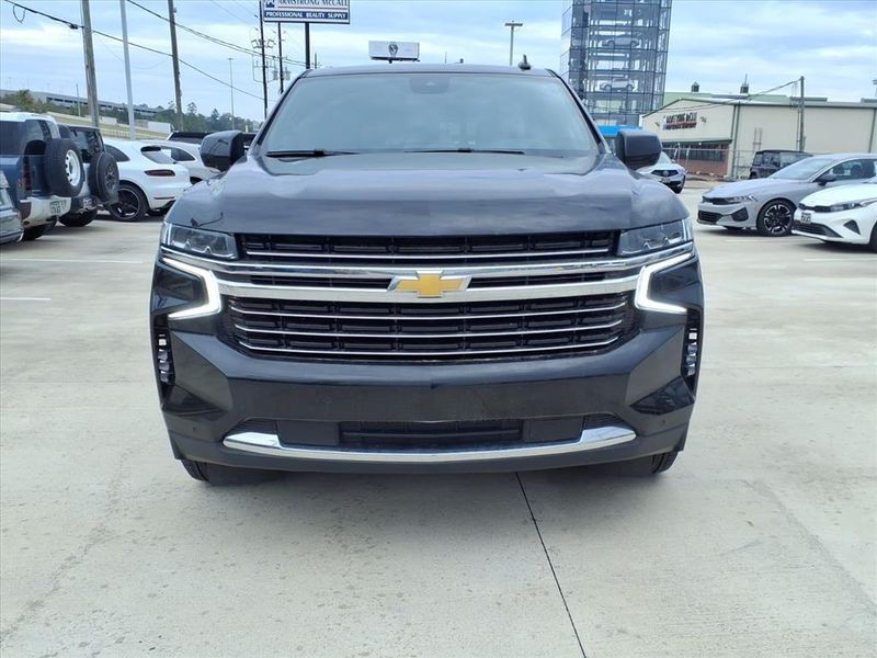 Used 2024 Chevrolet Tahoe LTImage 4
