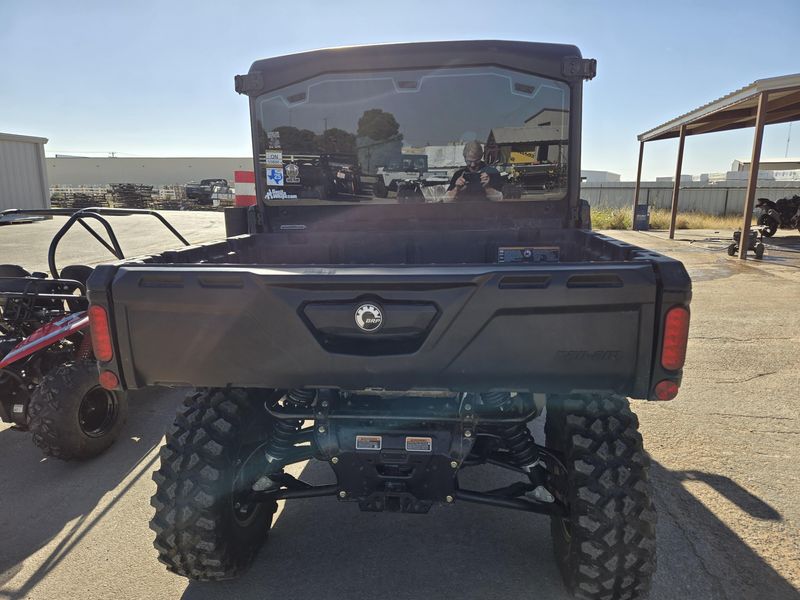 USED 2025 CAN-AM DEFENDER MAX LIMITED HD10 Image 7