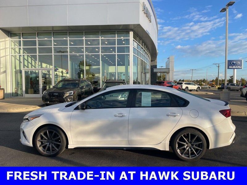 2023 Kia Forte GT photo 2