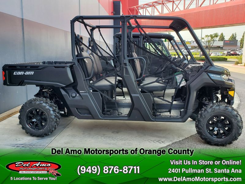 2024 Can-Am 8LRC  in a TIMELESS BLACK exterior color. Del Amo Motorsports of Orange County (949) 416-2102 delamomotorsports.com 