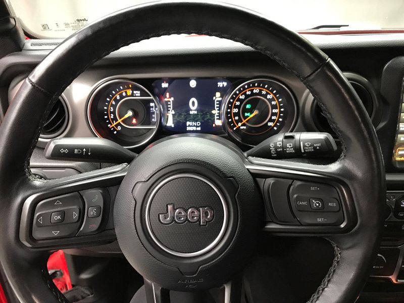 2022 Jeep Wrangler Unlimited WillysImage 8