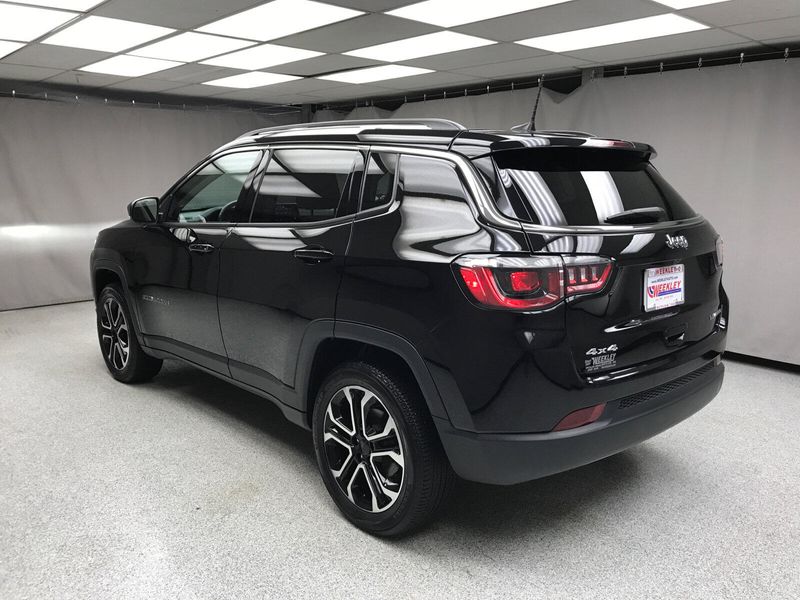 Used 2022 Jeep Compass LimitedImage 10