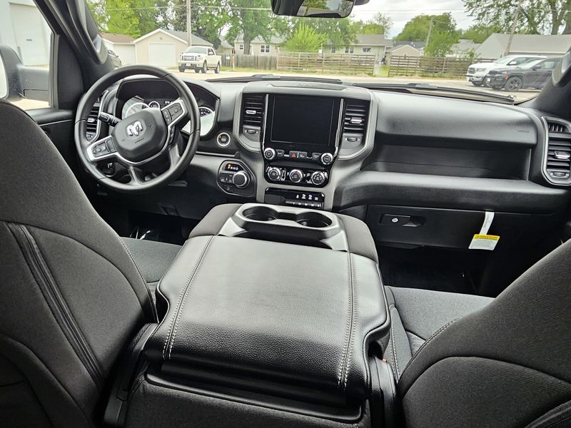 2025 RAM 1500 TradesmanImage 15
