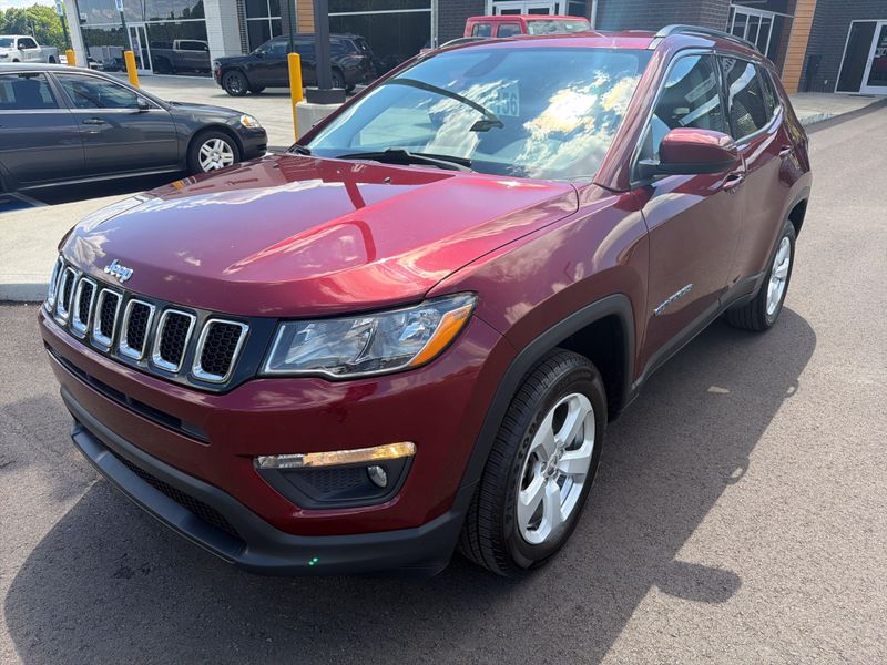 Used 2021 Jeep Compass LatitudeImage 2