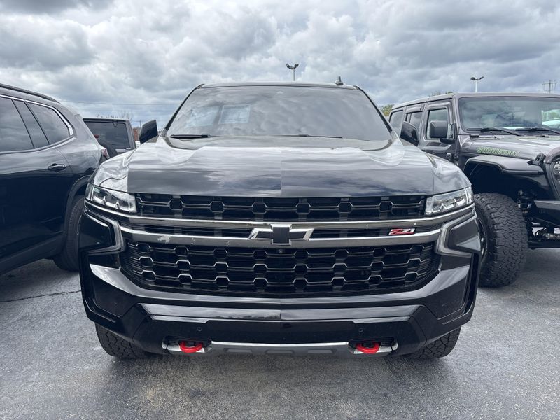 Used 2022 Chevrolet Suburban Z71Image 2