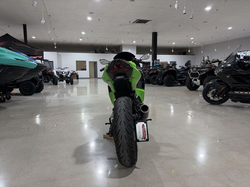 Used 2023 Kawasaki NINJA 400 Image 16