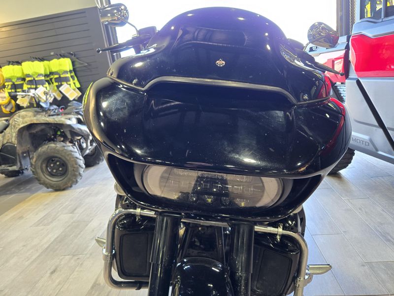 USED 2015 HARLEY ROAD GLIDE SPECIAL Image 19