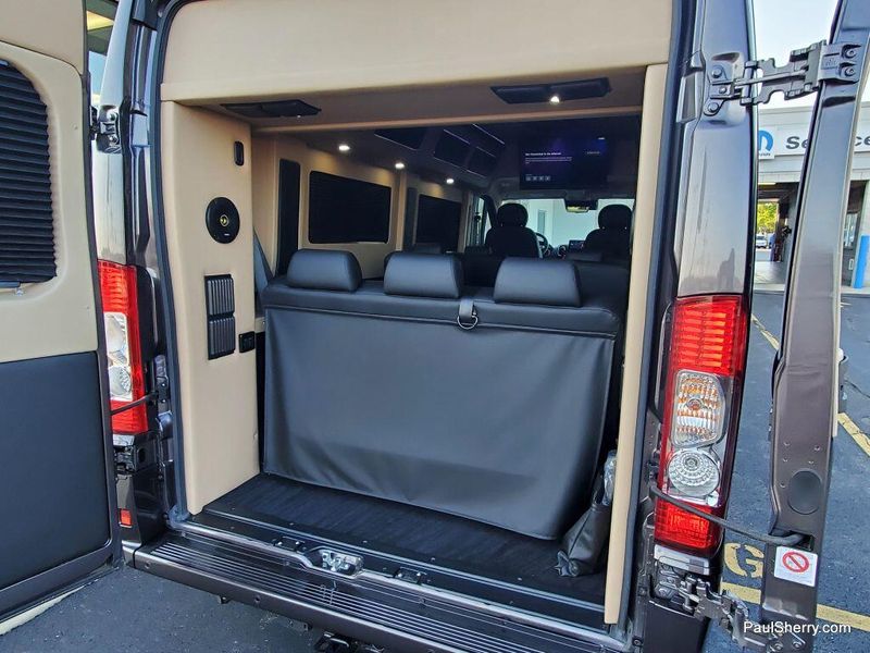 New 2024 RAM Promaster 2500 Slt+ Window Van High Roof 159