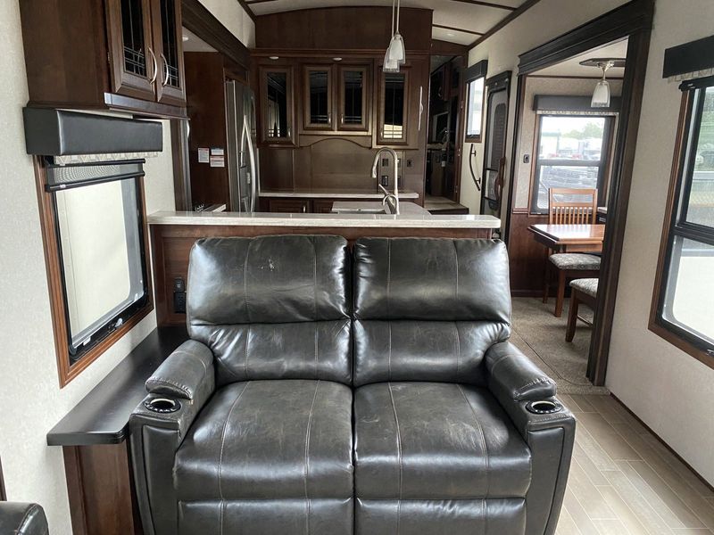 2018 JAYCO PINNACLE 38 REFS Image 20