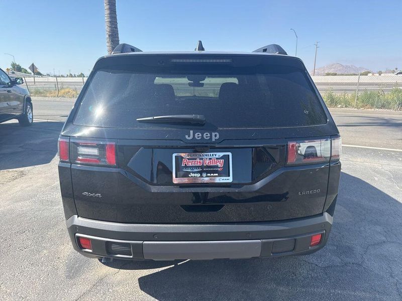 New 2026 Jeep Cherokee LaredoImage 4