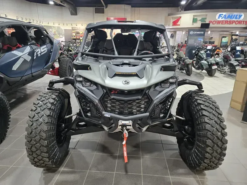 NEW 2026 CAN-AM MAVERICK R X RC WITH SMARTSHOX 999T DCT Image 10