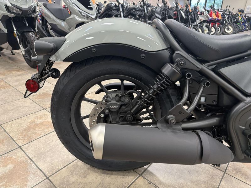 New 2026 Honda REBEL 300 E-CLUTCH Image 21